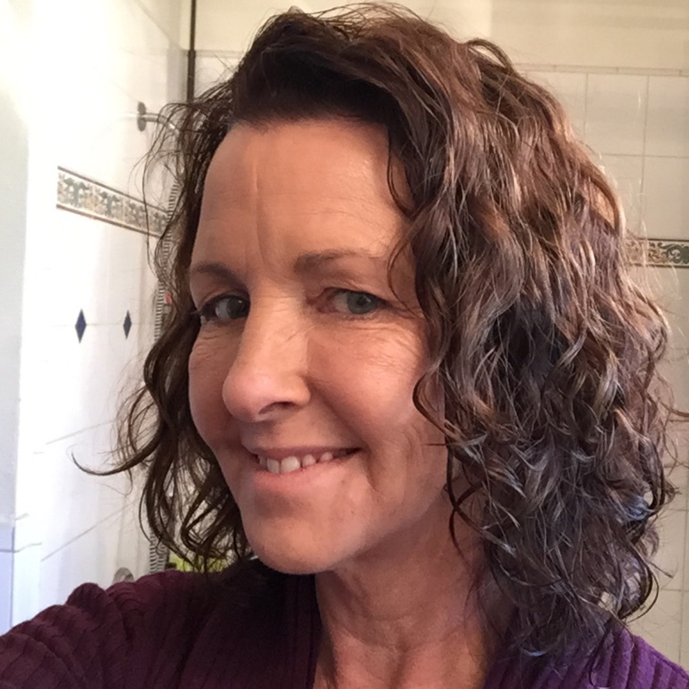 Meet your Posher, Deanna